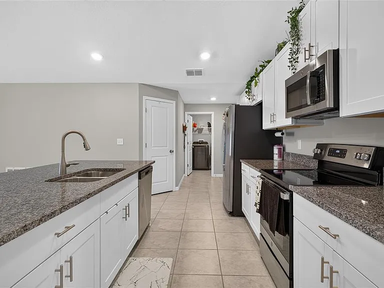 5420 Leslie Canyon Dr — Photo 11