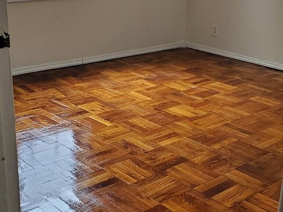 5th image of 615 Warburton Ave Floor 2
