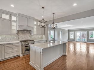 1260 Ocean Ave #B, Rumson, NJ 07760