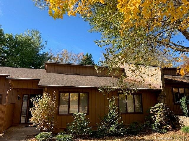 1st image of 605 Crowfields Ln