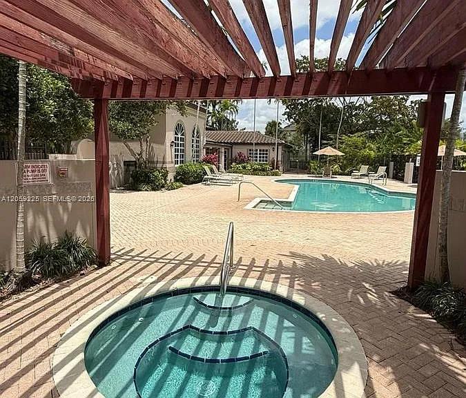 9933 Nob Hill Ln #9933 — Photo 27