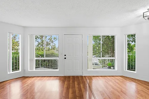 15603 Parthenia Photo 1
