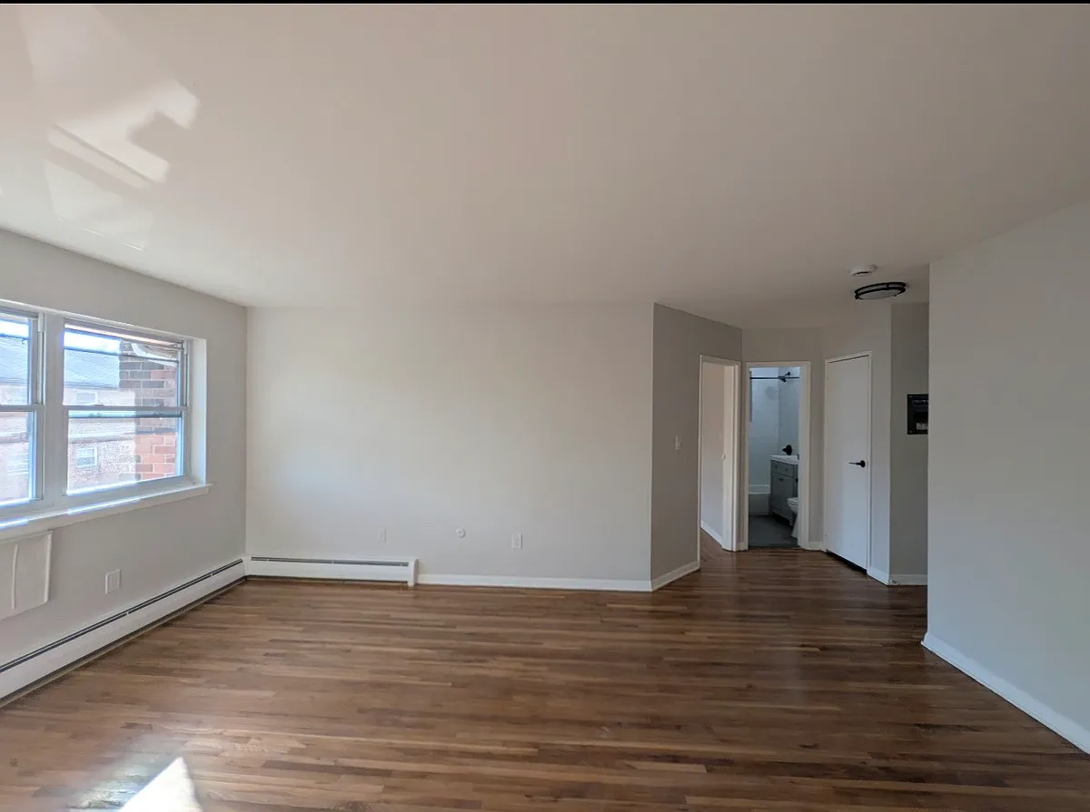 Building Photo - 450 Lincoln Ave #C14