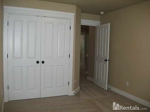 5th image of 4112 Cashmere Dr NE