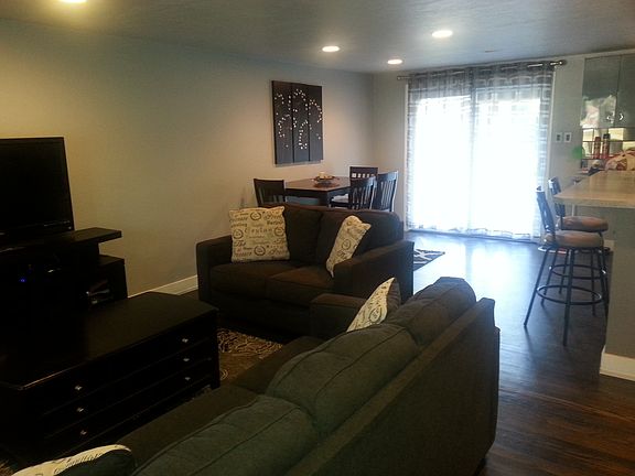 LivingRoom/DiningRoom