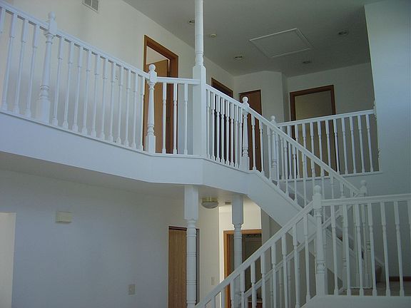 4th image of 5312 Meadowbrook St