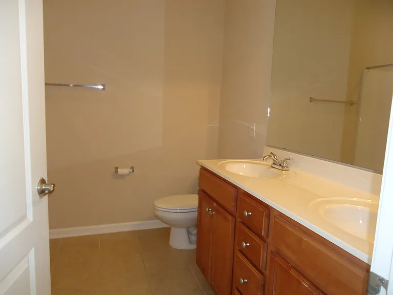 2645 McArthur Landing Cir #203 — Photo 22