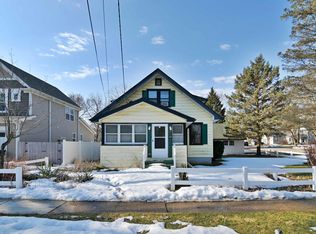 249 Ash St, Crystal Lake, IL 60014