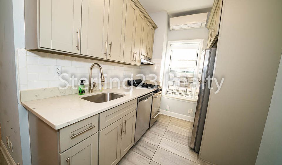 1st image of 24-03 Ditmars Blvd #2S