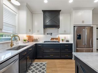 4202 Lismore Ln, College Station, TX 77845