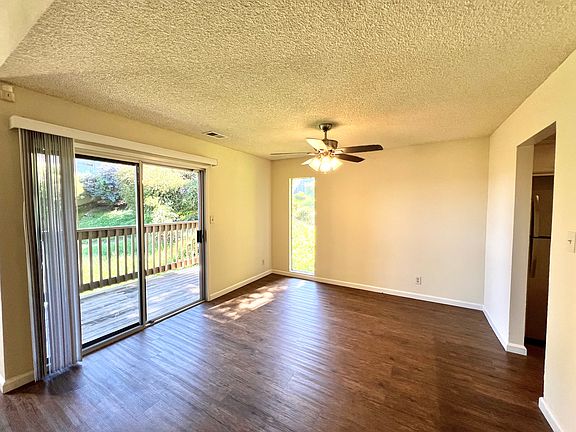 5th image of 27 Quail Hill Ln