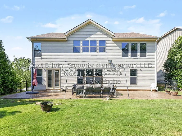 747 Coralbell Way — Photo 41