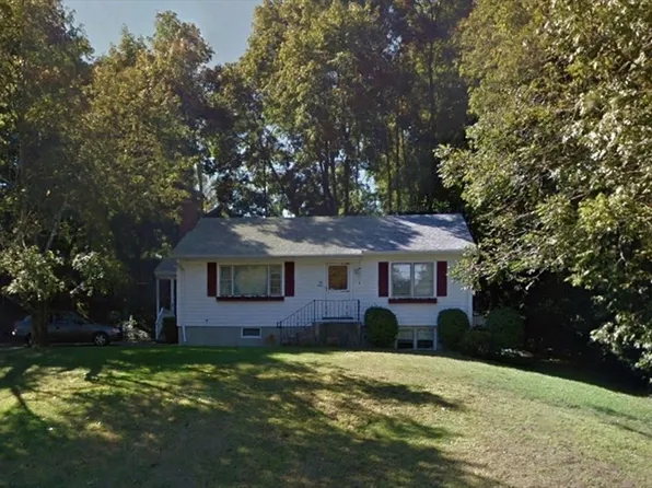 56 Gould St, Stoneham, MA 02180