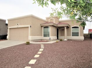 1960 Shreya St, El Paso, TX 79938