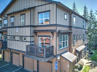 22838 SW Forest Creek Dr UNIT 203, Sherwood, OR 97140