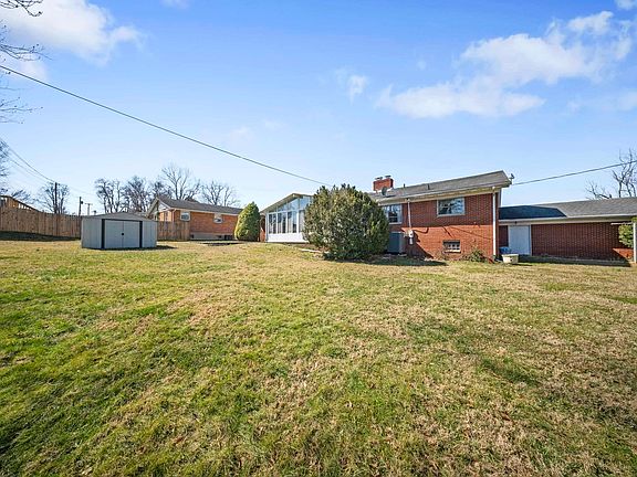 2nd image of 2816 Ranch Ct