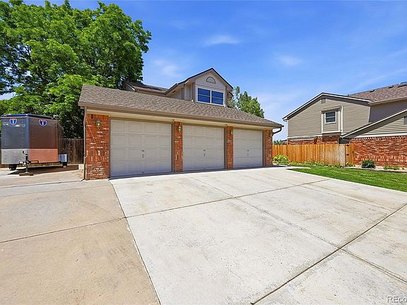 2nd image of 2725 E 125th Circle