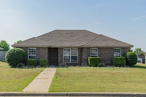 148 McDonald Dr Photo 1