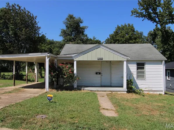 1715 Robert St, Poplar Bluff, MO 63901