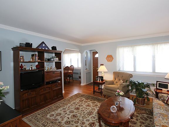 5th image of 1732 Jasmine Ave