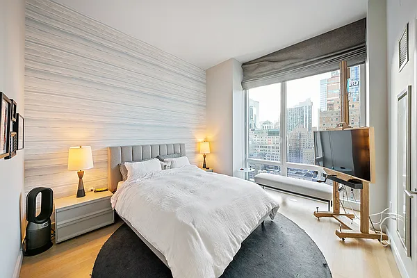 Sold by Maxwell Jacobs | media 4