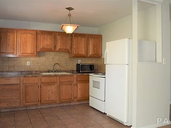 4th image of 5505 N Renwood Ave