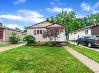 8919 Beatrice St Livonia MI 48150 Zillow