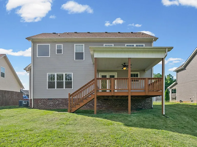 528 Macy Lynn Dr — Photo 37