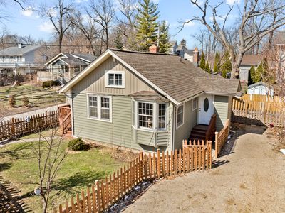 21770 W Lake Ave, Round Lake, IL, 60073