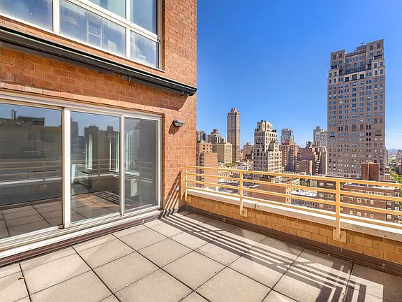 5th image of 201 E 80th St APT 16C