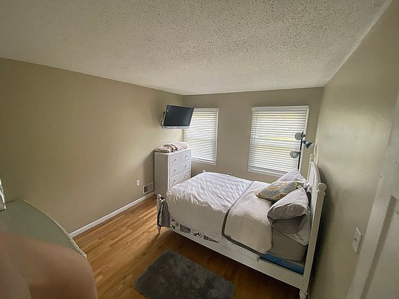 3rd image of 1439 Pueblo Ct