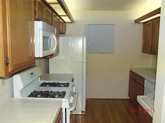 3rd image of 1404 Banbrook Ct #0