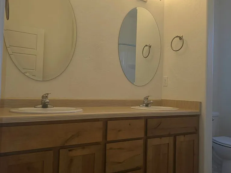 388 Blue River Dr — Photo 14