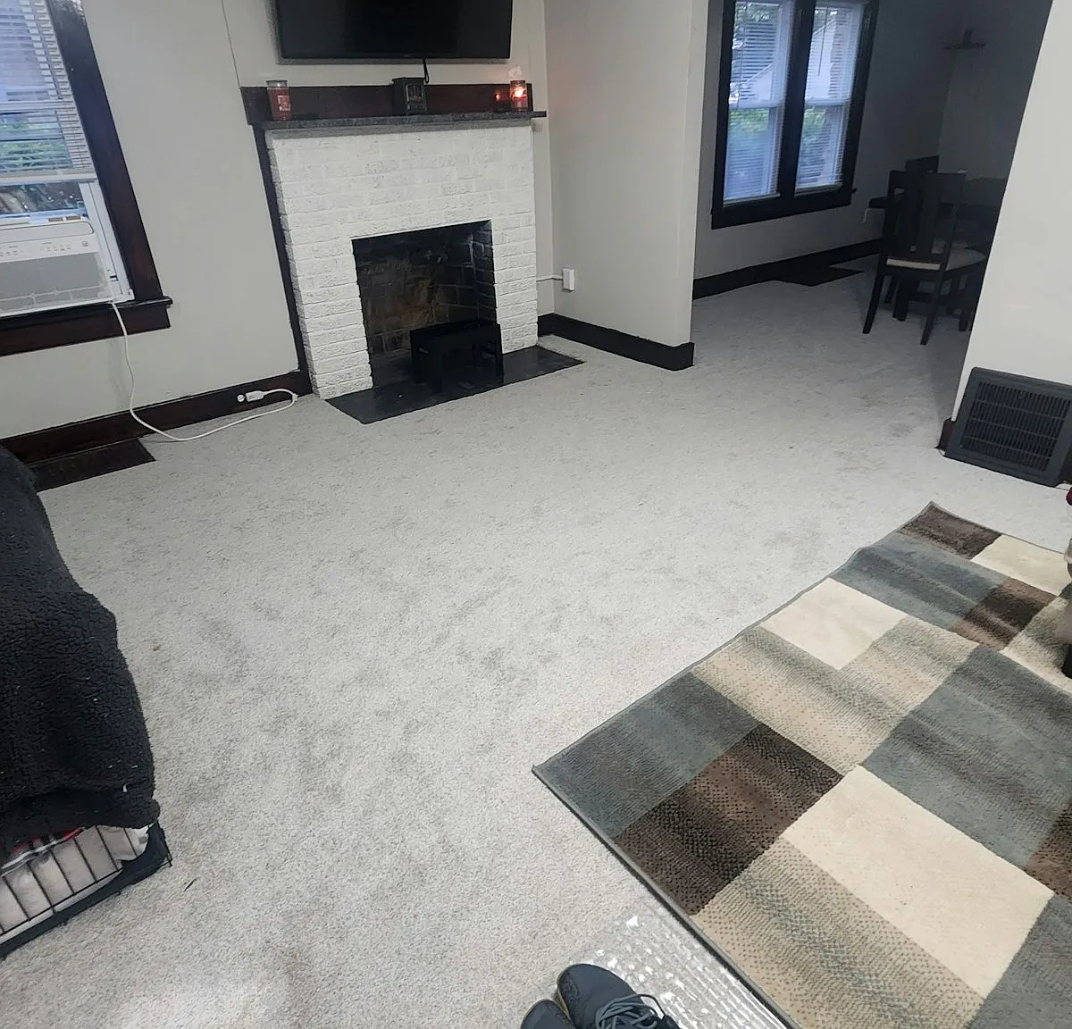1448 Franklin Ave — Photo 4