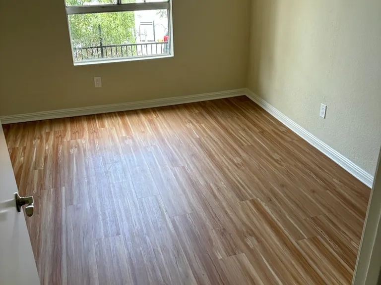 22859 Del Valle St #231 — Photo 7