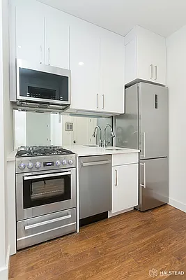 Rented by Halstead Real Estate | media 6