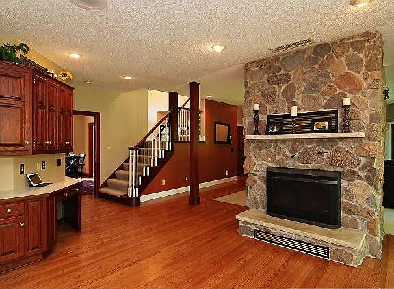 5th image of 12860 Lever St NE