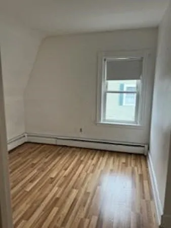 33 Alder St #B — Photo 10