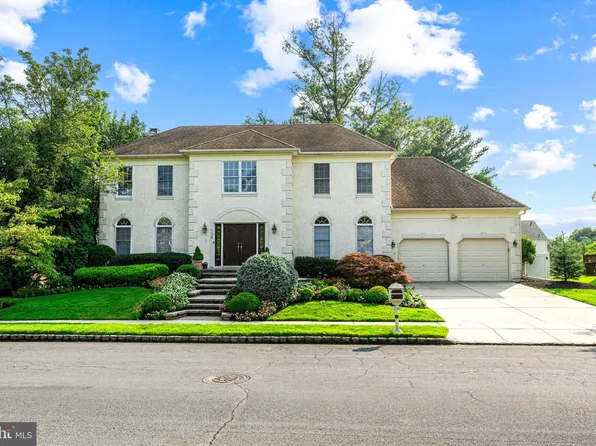 134 Renaissance Dr, Cherry Hill, NJ 08003