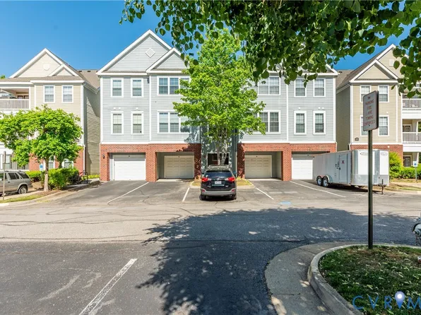 604 Bristol Village Dr APT 303, Midlothian, VA 23114