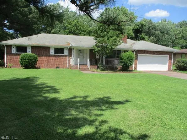 4052 Sunkist Rd, Chesapeake, VA 23321