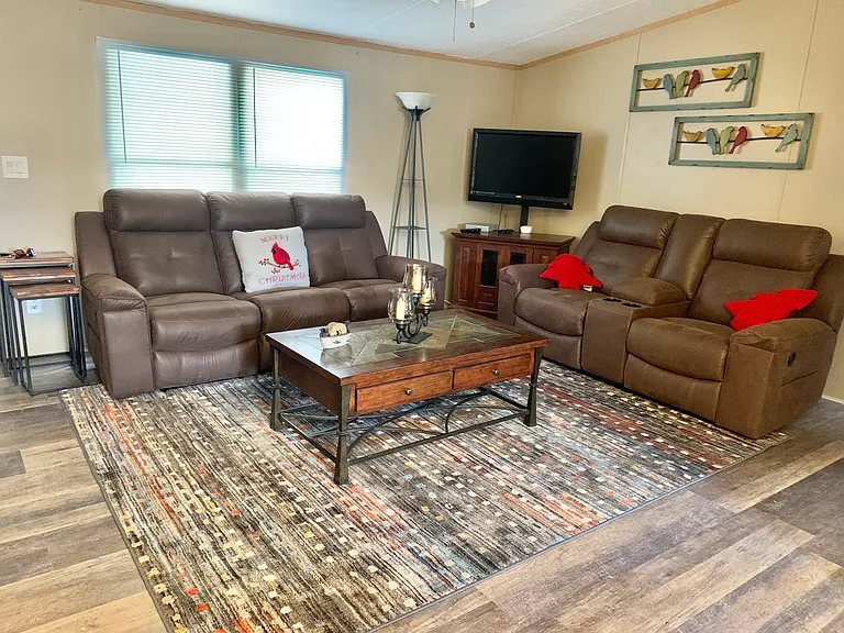 112 Pine Knot Trl — Photo 5