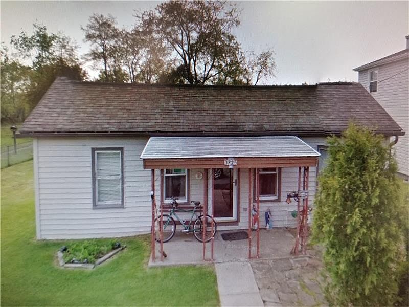 1st image of 3725 Meadow Ln