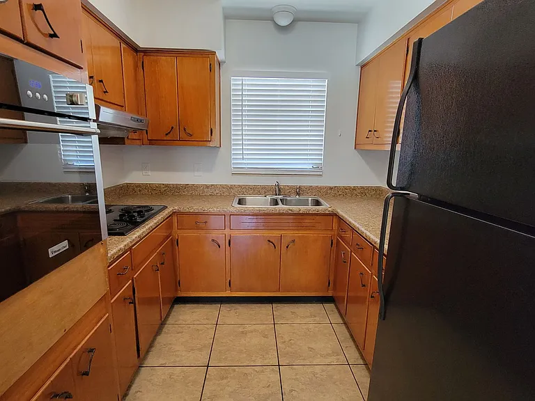 505 Manatee Ct. — Photo 8