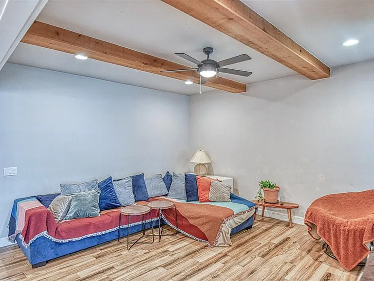 2325 Rivercross Ct — Photo 14
