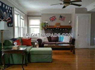 235 Commonwealth Ave #5, Chestnut Hill, MA 02467