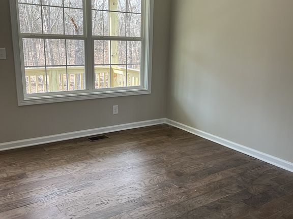 4th image of 758 Gleason Dr Lot 640