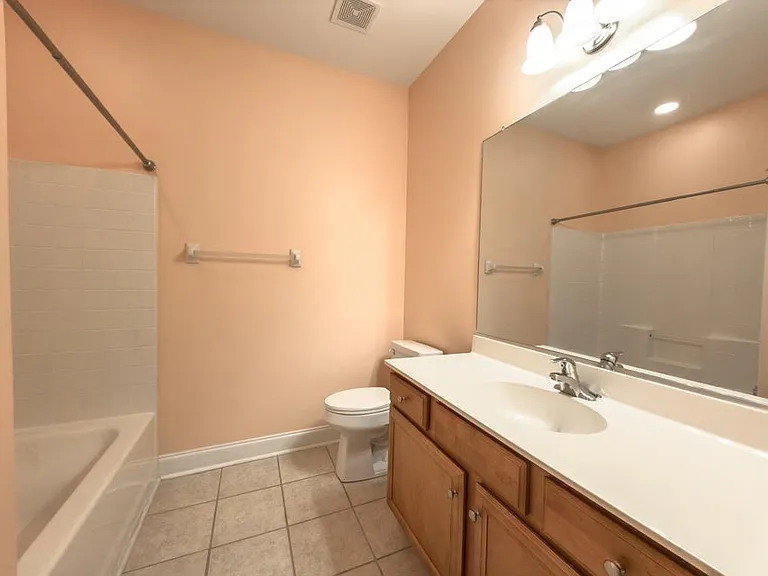 102 Manning Ct — Photo 12