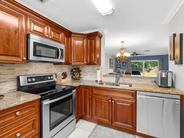 9936 Kamena Circle, Boynton Beach, FL 33436