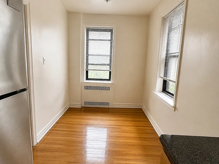 35-46 74th St #425 — Photo 3
